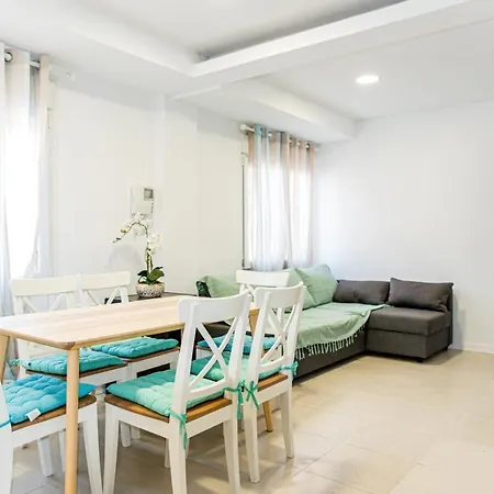 Catedral Reina Apartment *
