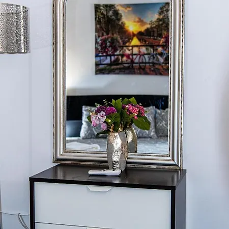 Apartment Catedral Reina *