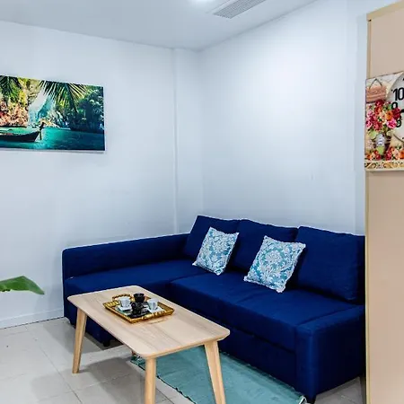 Catedral Reina Apartment *
